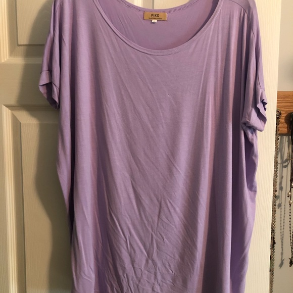 Purple short sleeve Piko top - Picture 2 of 2